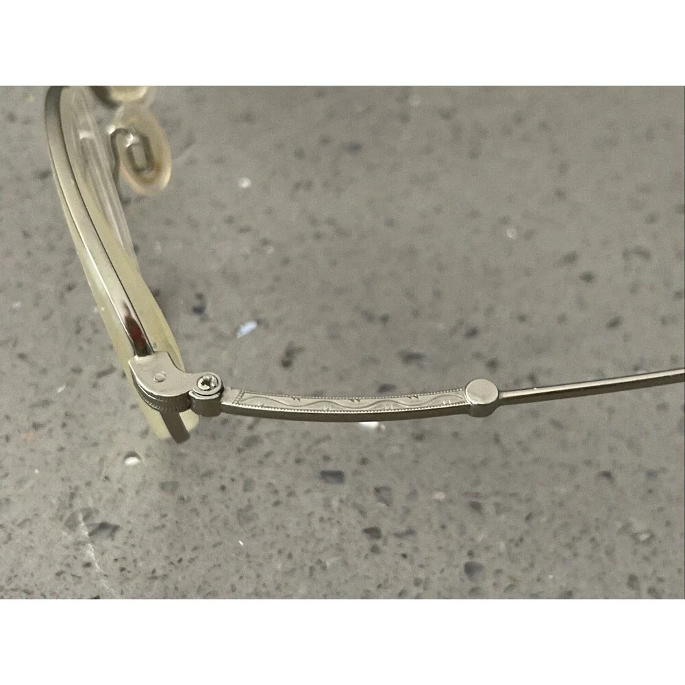 Marchon Flexon 423 Eyeglasses Silver Brushed 49-19-145 Wire Frames Full Rim